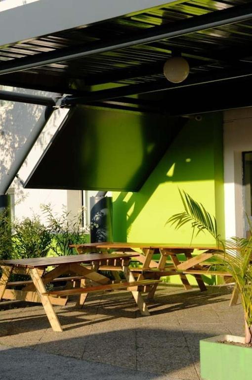 Lemon Hotel - Mery Sur Oise/Cergy エクステリア 写真